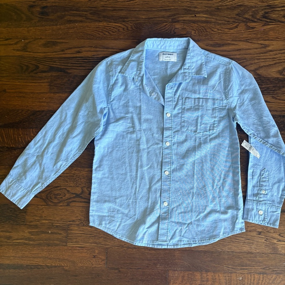 Old navy boys NWT light blue button down shirt